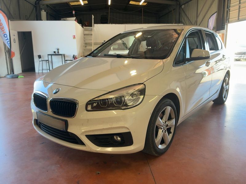 BMW 2er 218d Active Tourer Basis