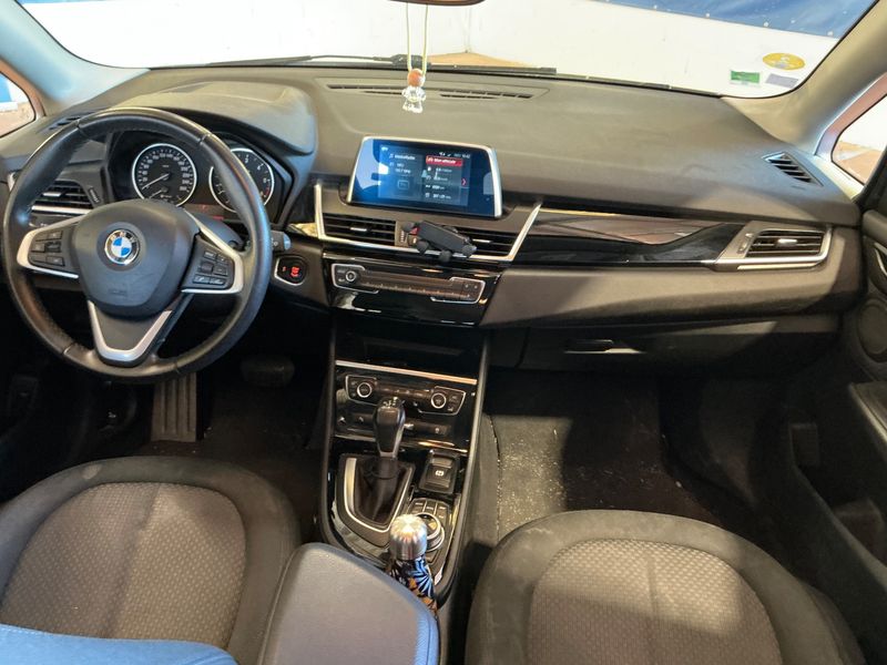 BMW 2er 218d Active Tourer Basis — zdjęcie 12