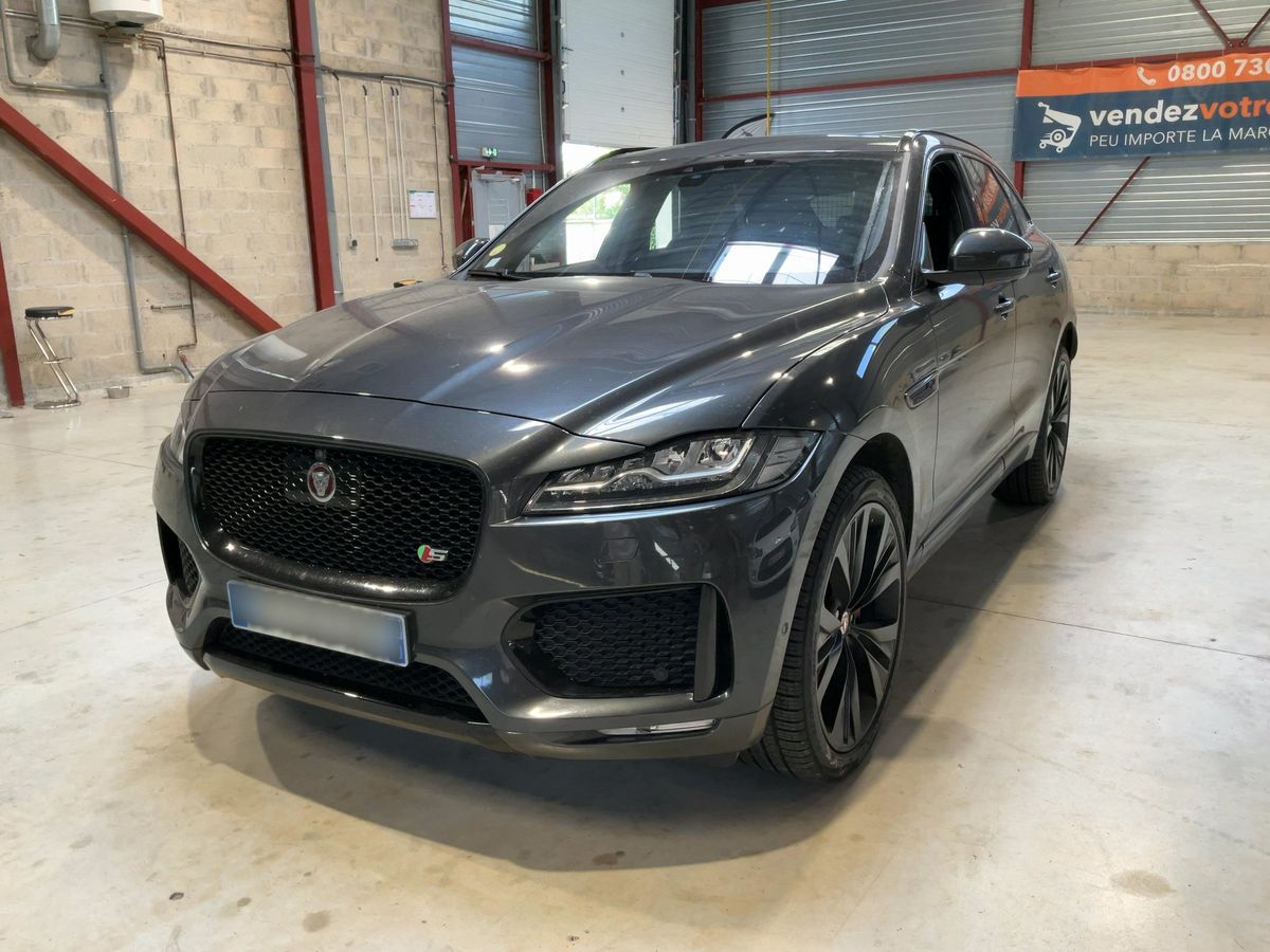 Jaguar F-Pace 2017