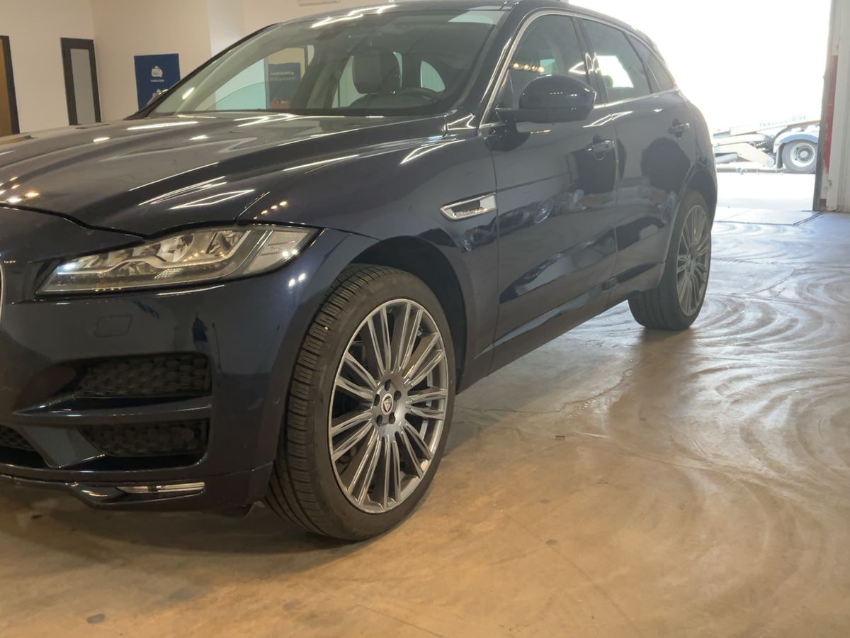 Jaguar F-Pace d'occasion