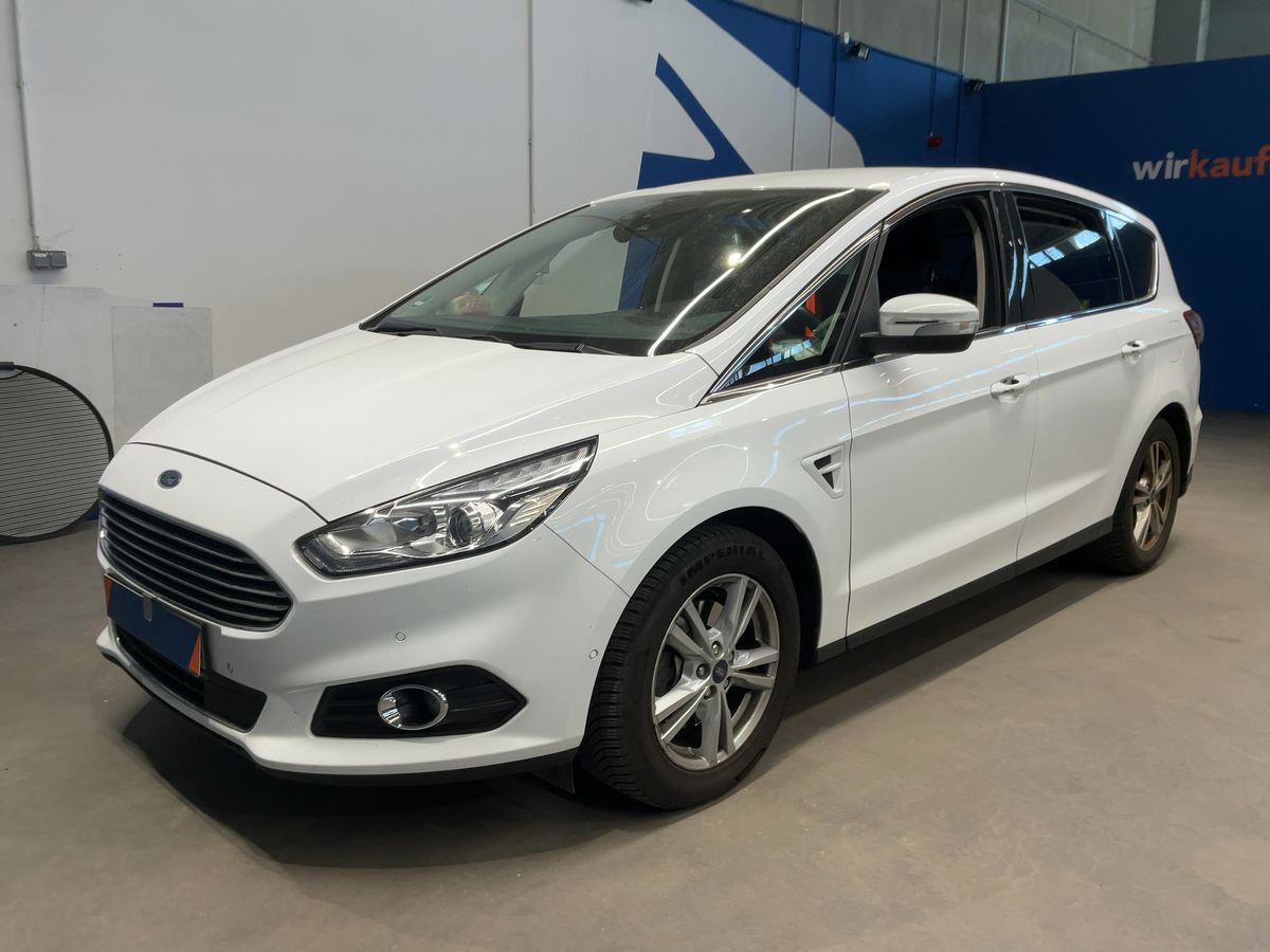 Ford S-Max 2019 — photo 1