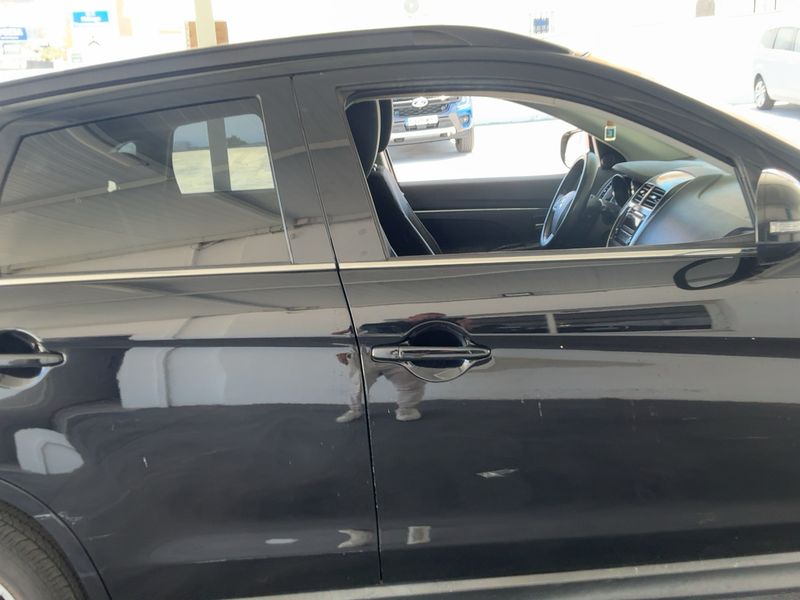 Mitsubishi ASX 1.8 DI-D Motion 2WD — zdjęcie 7