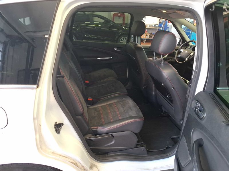 Ford S-Max 2.2 TDCi Titanium S — zdjęcie 14