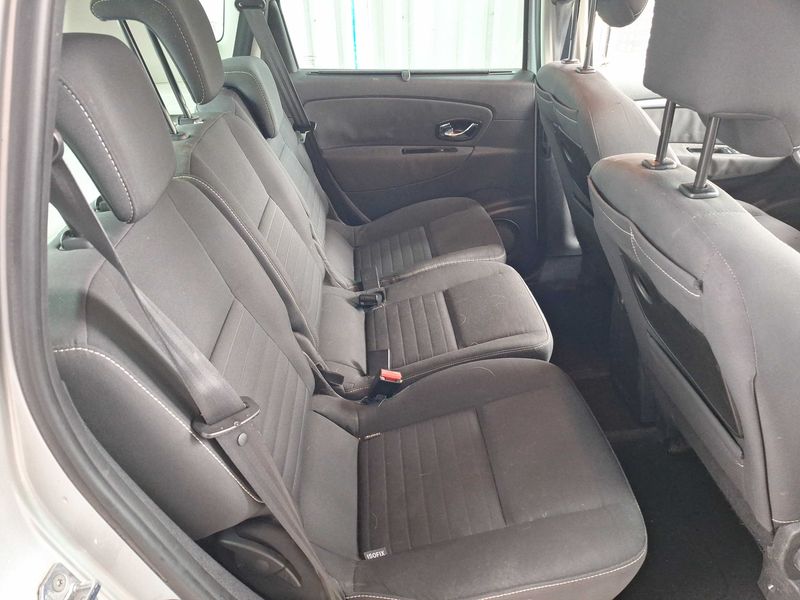 Renault Scenic 1.2 TCe Energy Limited — zdjęcie 14