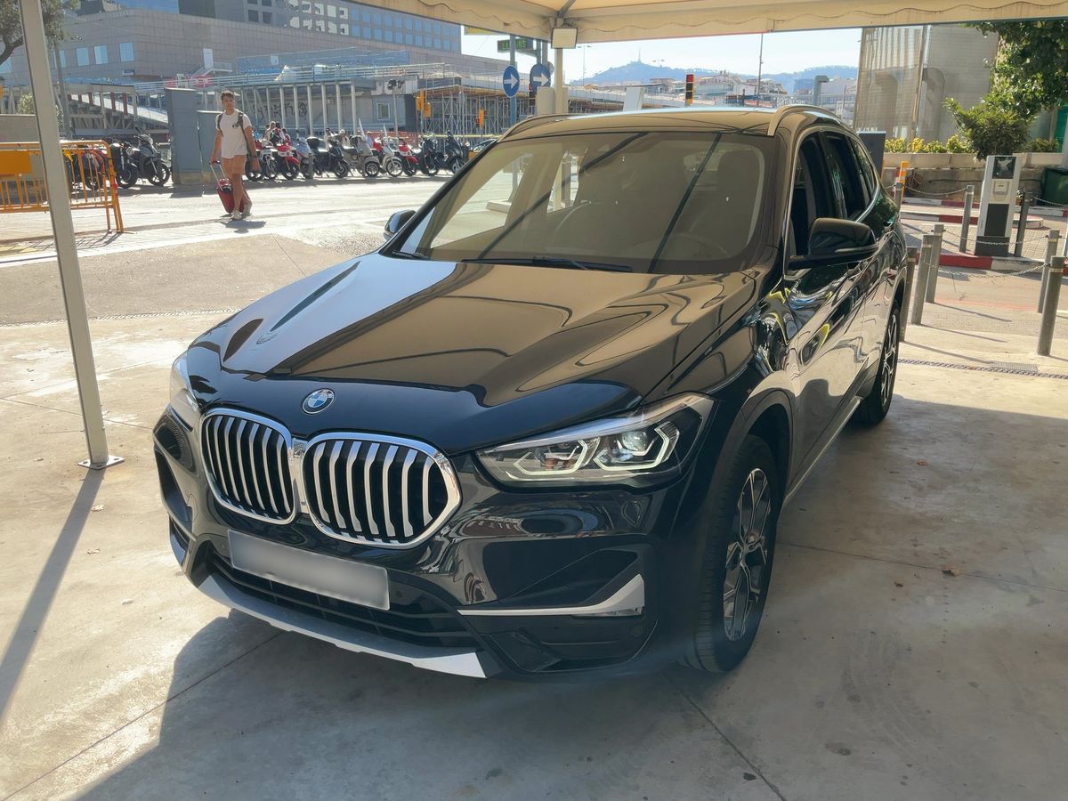 BMW X1 2022 — photo 1