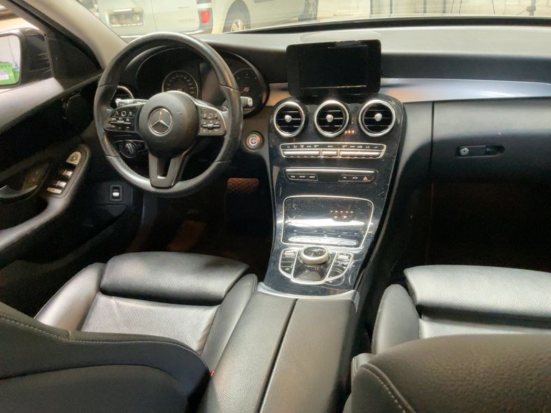Mercedes-Benz C-Klasse C 200 d T Avantgarde — zdjęcie 12