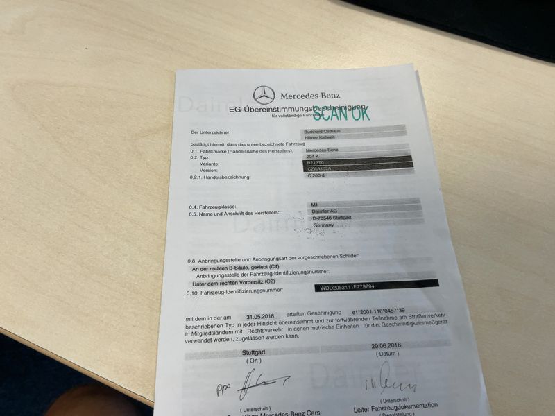 Mercedes-Benz C-Klasse C 200 d T Avantgarde — zdjęcie 16