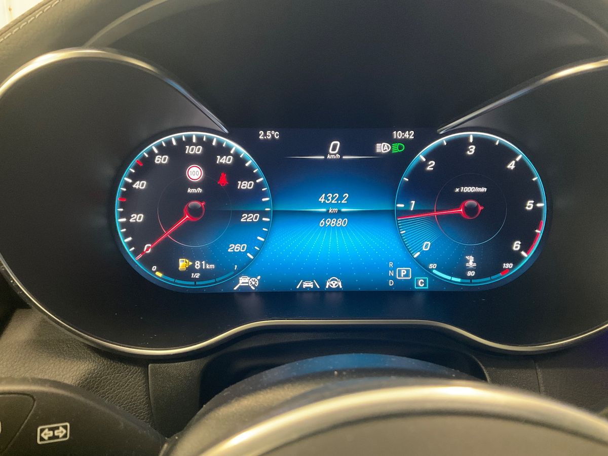 Mercedes-Benz GLC-Klasse 2019 — photo 20