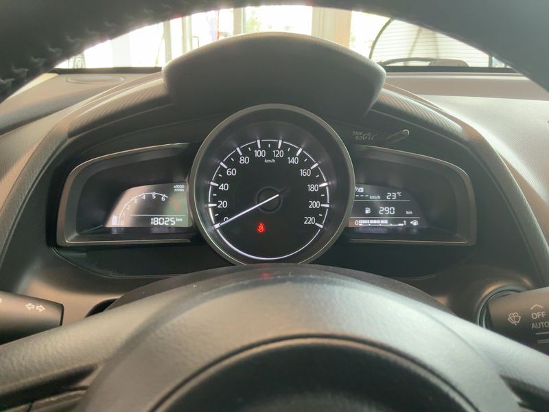 Mazda 2 1.5 Kizoku — zdjęcie 13