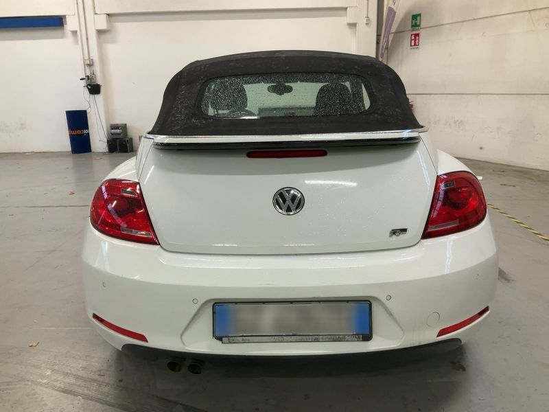 Volkswagen Beetle 2.0 TDI Sport BlueMotion Tech — zdjęcie 5