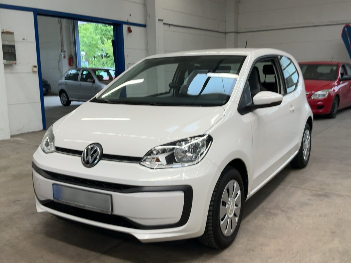 Volkswagen up! 2016 — photo 1