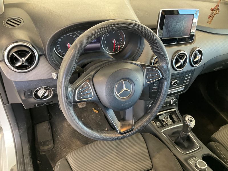 Mercedes-Benz B-Klasse B 180 CDI Business 2018 – снимка 29