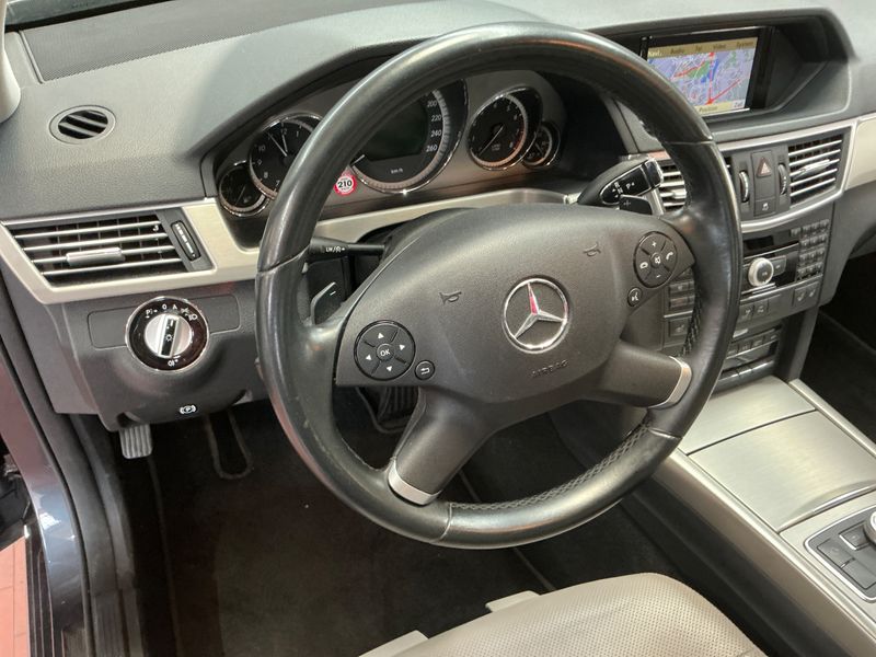 Mercedes-Benz E-Klasse E 350 CGI BlueEfficiency Avantgarde 2010 – снимка 25