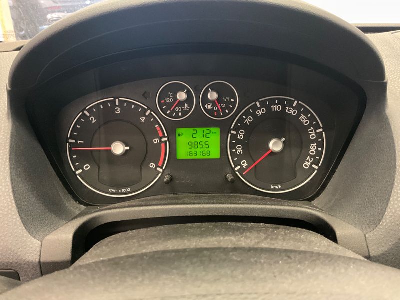 Ford Fiesta 1.4 TDCi Trend — zdjęcie 4
