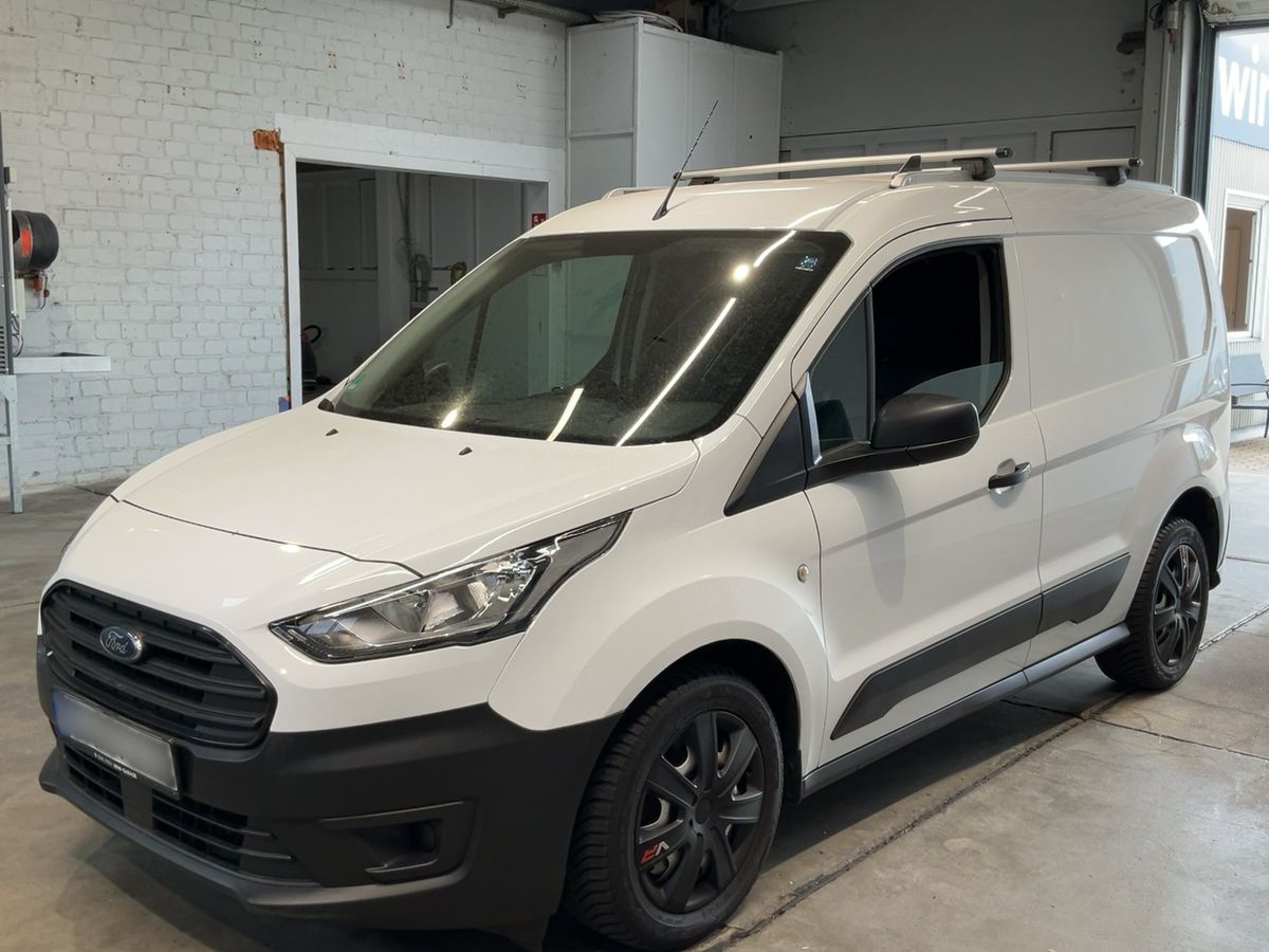 Ford Transit 2022 — photo 1
