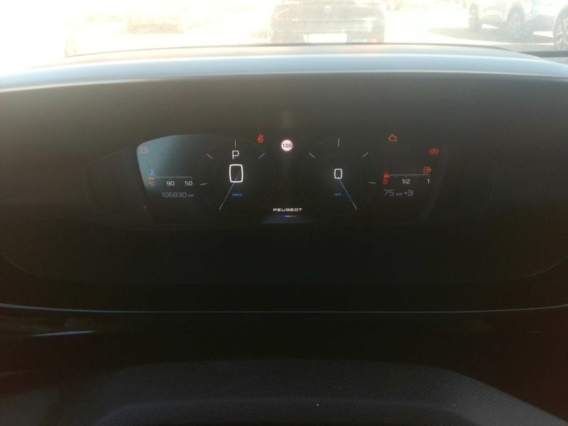 Peugeot 308 1.5 Blue-HDi Allure Pack — zdjęcie 11