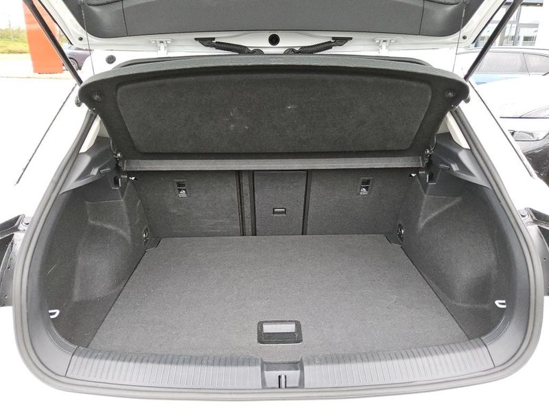 Volkswagen T-Roc 1.0 TSI Life — zdjęcie 19