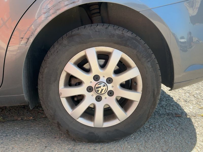 Volkswagen Touran 1.6 TDI Edition 2014 – снимка 5