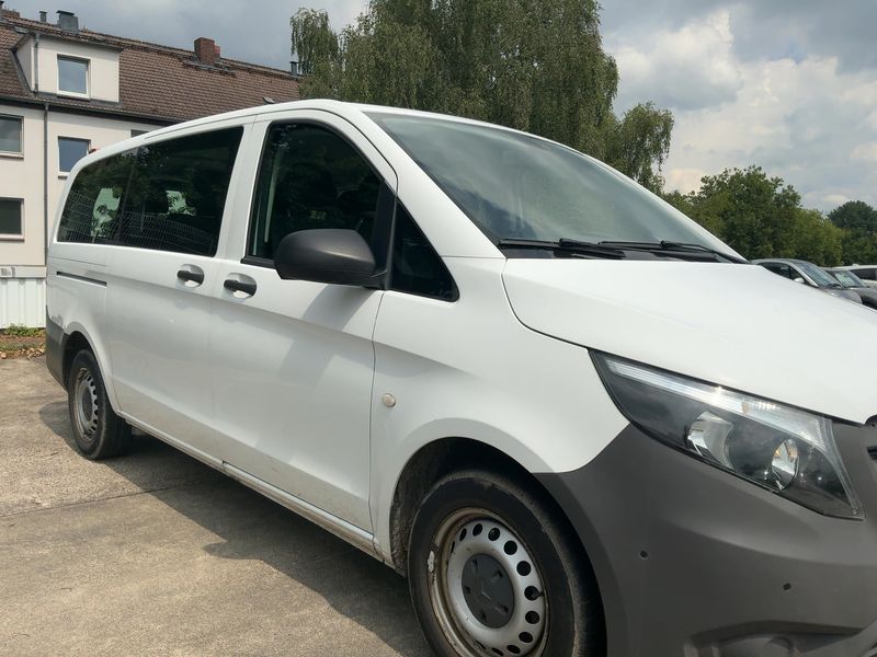 Mercedes-Benz Vito Tourer 109 CDI lang Pro — zdjęcie 8
