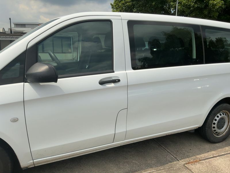 Mercedes-Benz Vito Tourer 109 CDI lang Pro — zdjęcie 4