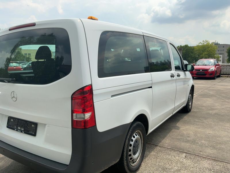 Mercedes-Benz Vito Tourer 109 CDI lang Pro — zdjęcie 6