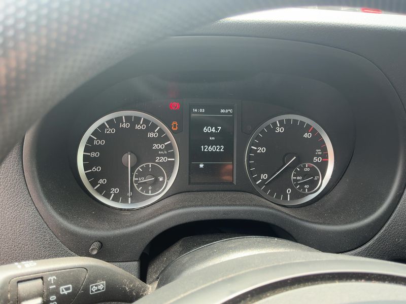 Mercedes-Benz Vito Tourer 109 CDI lang Pro — zdjęcie 13
