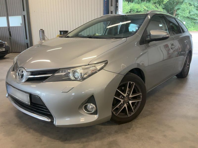 Toyota Auris Touring Sports 1.6 Comfort