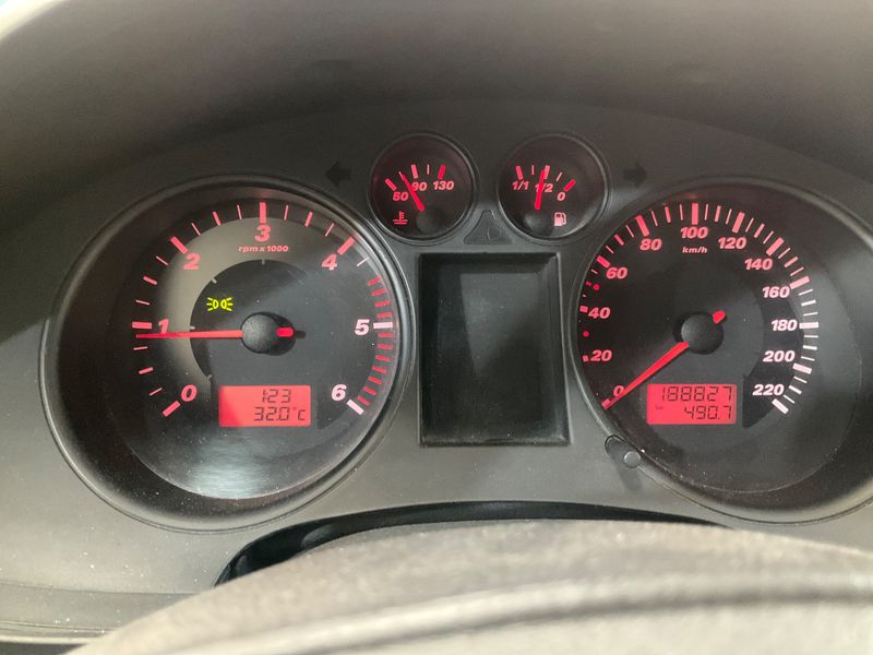 Seat Ibiza 1.9 TDI Stella — zdjęcie 4