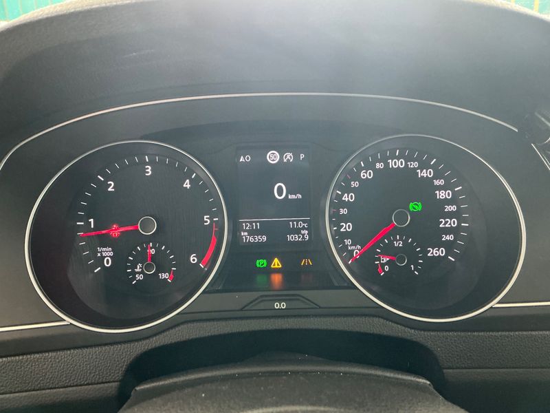 Volkswagen Arteon 2.0 TDI — zdjęcie 13