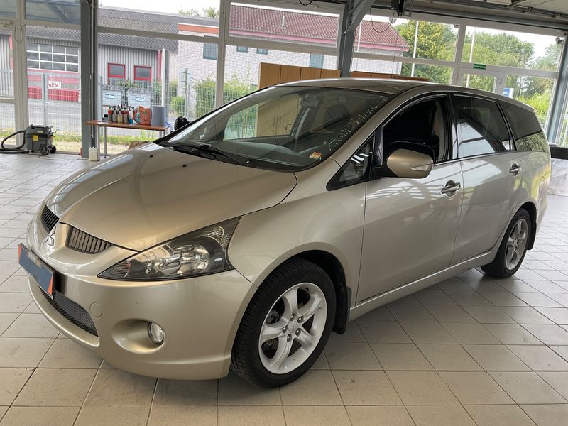 Mitsubishi Grandis 2.4 Intense