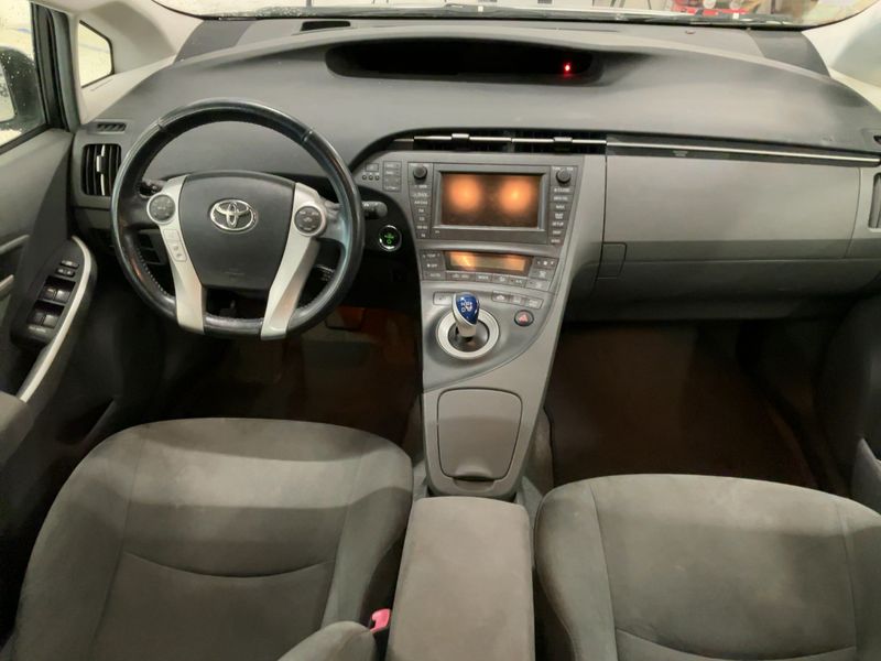 Toyota Prius 1.8 Life 2010 – снимка 17