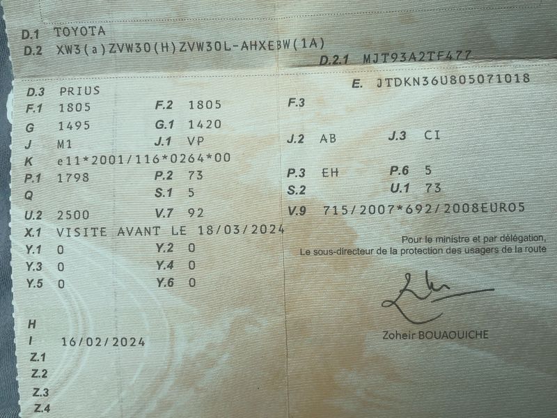 Toyota Prius 1.8 Life 2010 – снимка 20