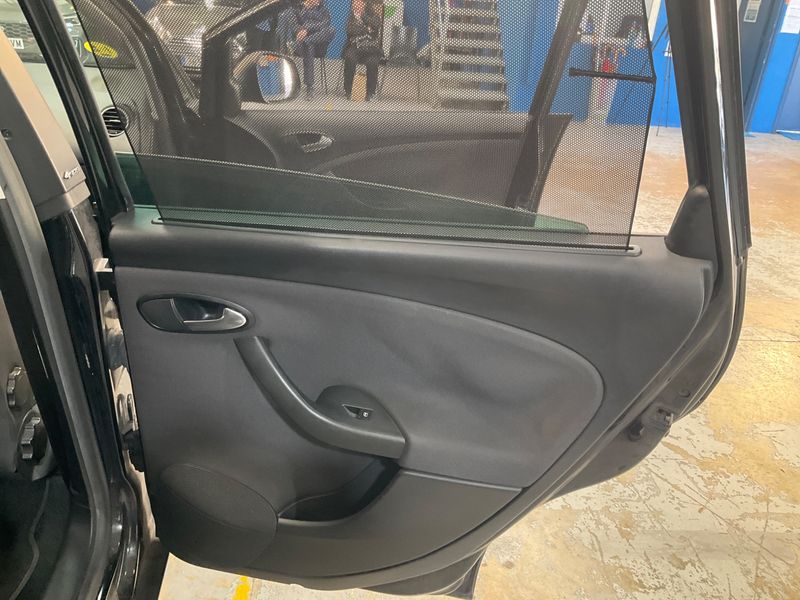 Seat Altea 2.0 TDI 4Kids Style 2013 – снимка 38