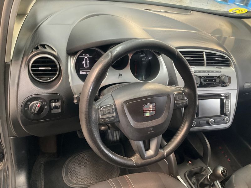 Seat Altea 2.0 TDI 4Kids Style 2013 – снимка 35