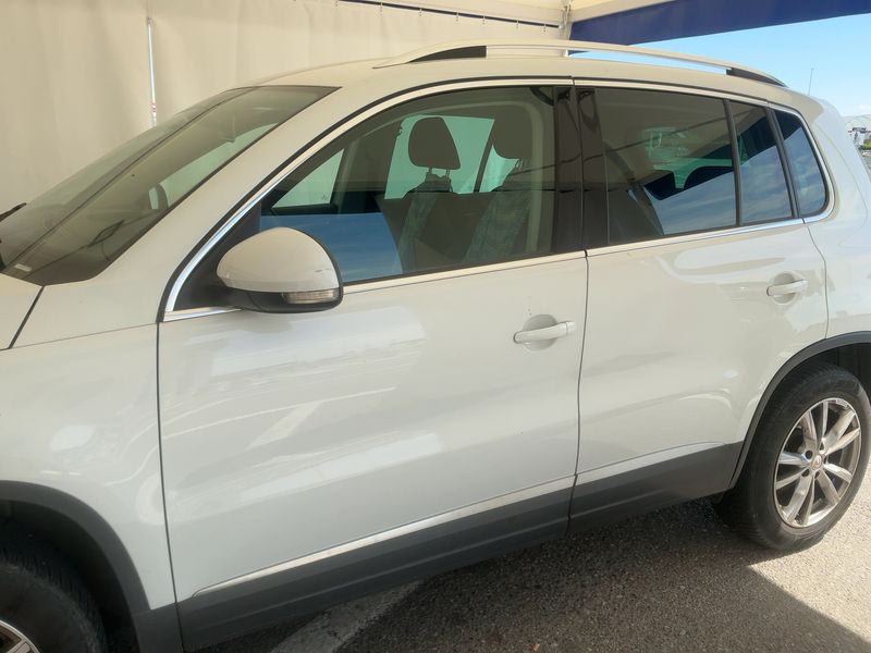 Volkswagen Tiguan 2.0 TDI Sport & Style 4Motion BlueMotion Tech 2016 – снимка 4