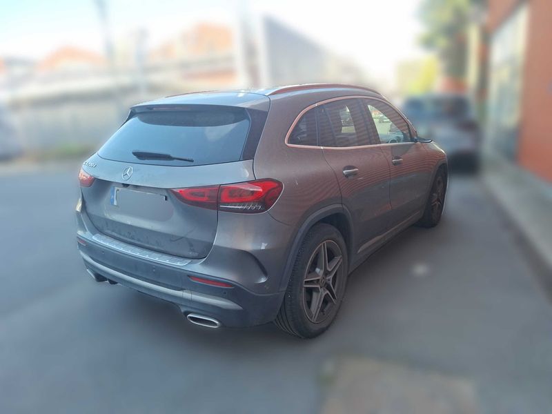 Mercedes-Benz GLA-Klasse GLA 200 d AMG Line — zdjęcie 5