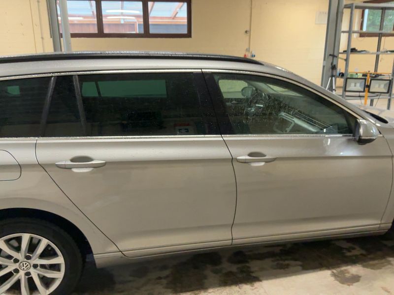 Volkswagen Passat 2.0 TDI Comfortline BlueMotion Tech 2017 – снимка 10