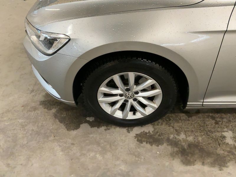 Volkswagen Passat 2.0 TDI Comfortline BlueMotion Tech 2017 – снимка 3