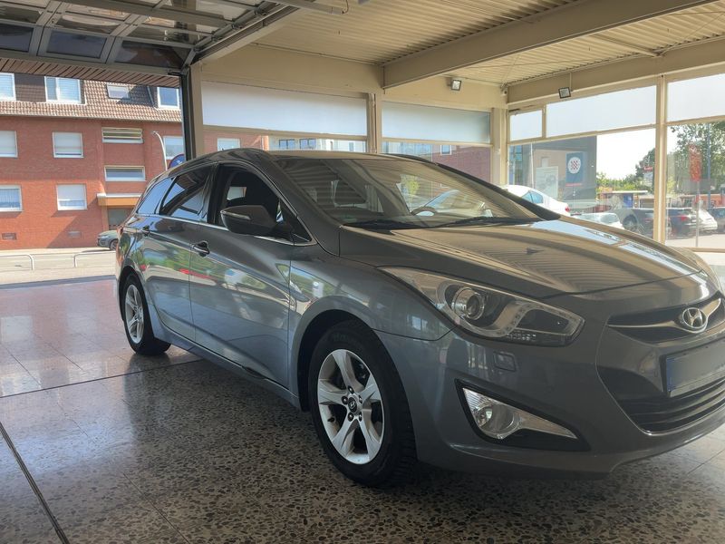 Hyundai i40 1.7 CRDi Style 2013 – снимка 12