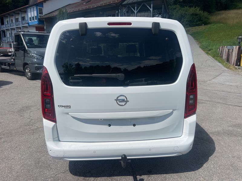 Opel Combo Life 1.5 CDTI Edition — zdjęcie 4