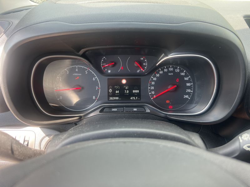 Opel Combo Life 1.5 CDTI Edition — zdjęcie 12