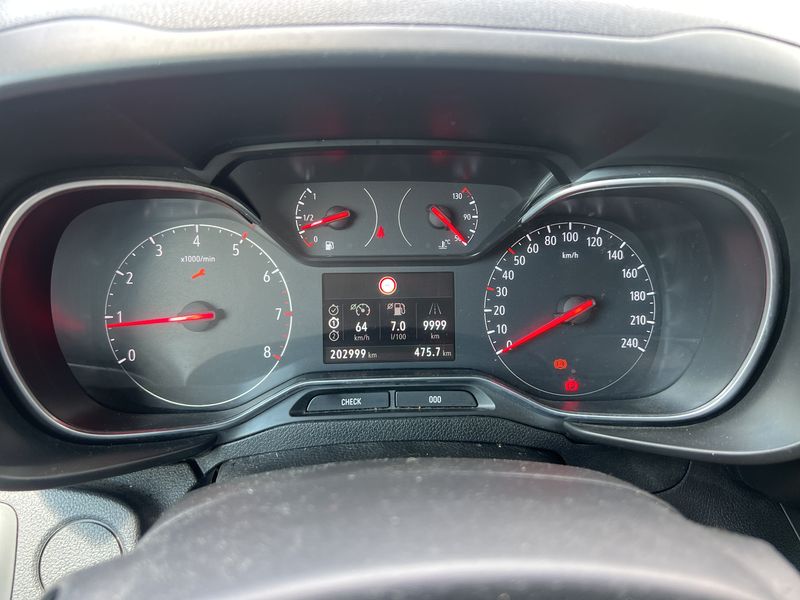 Opel Combo Life 1.5 CDTI Edition — zdjęcie 25