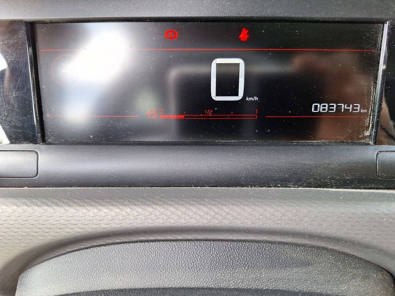 Citroen C4 Cactus 1.2 e-THP Shine — zdjęcie 12