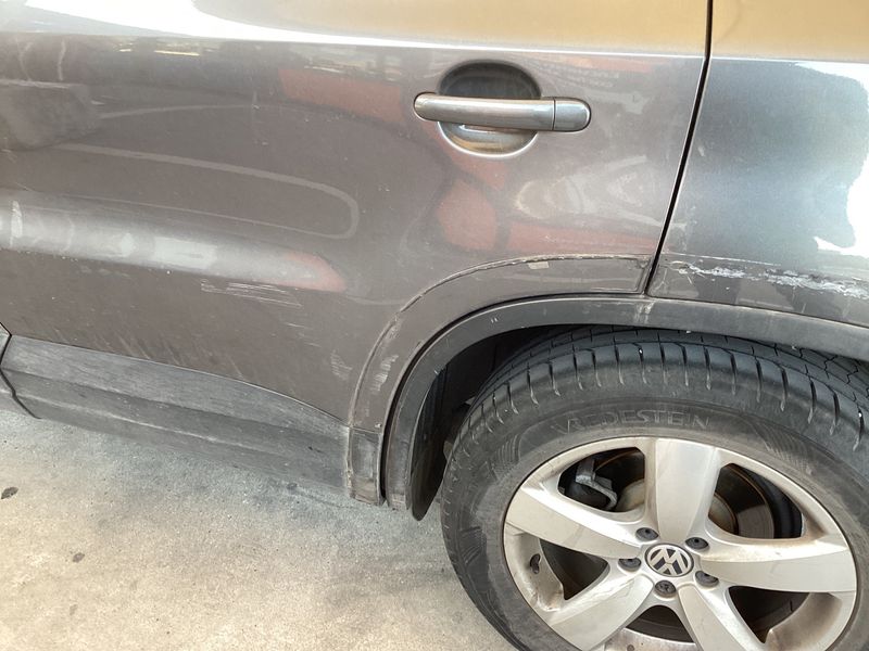 Volkswagen Tiguan 2.0 TDI Advance BlueMotion Tech 2015 – снимка 22