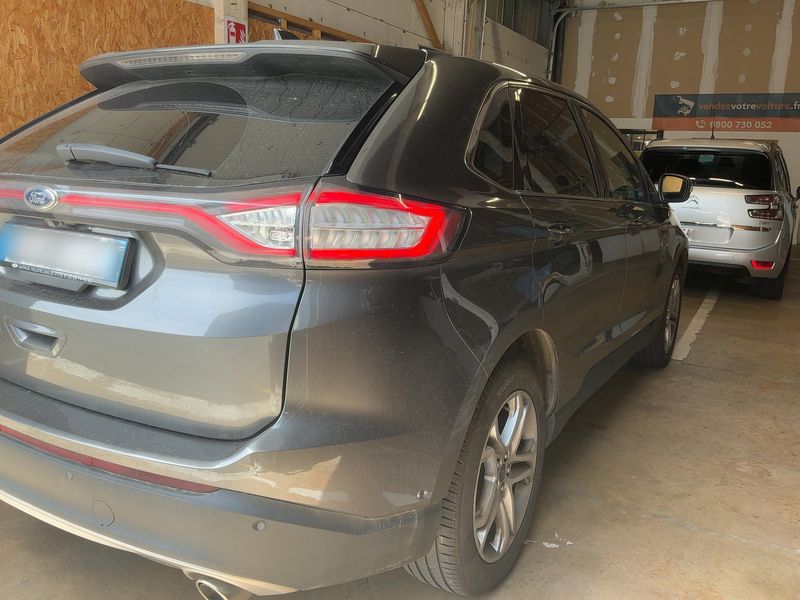 Ford Edge 2.0 TDCi Titanium 4x4 — zdjęcie 6