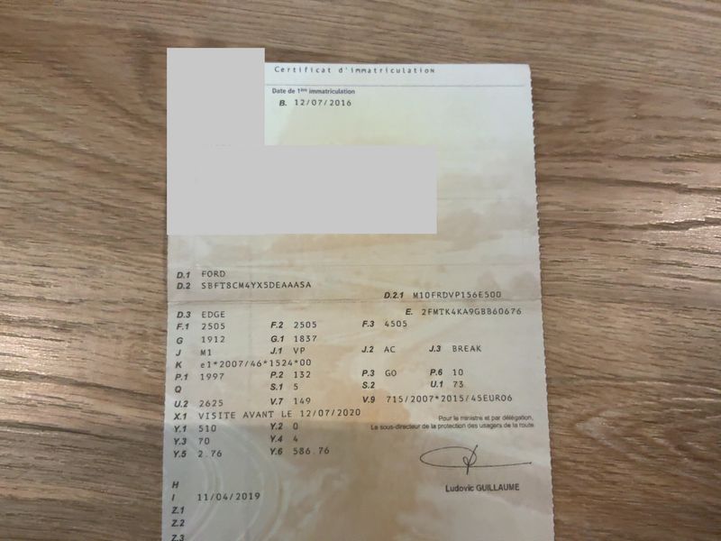 Ford Edge 2.0 TDCi Titanium 4x4 — zdjęcie 15