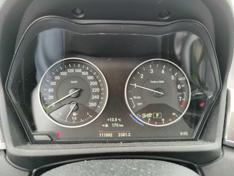 BMW X1 xDrive 20i xLine — zdjęcie 12