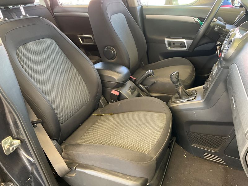 Opel Antara 2.0 CDTI Enjoy 4x4 — zdjęcie 3