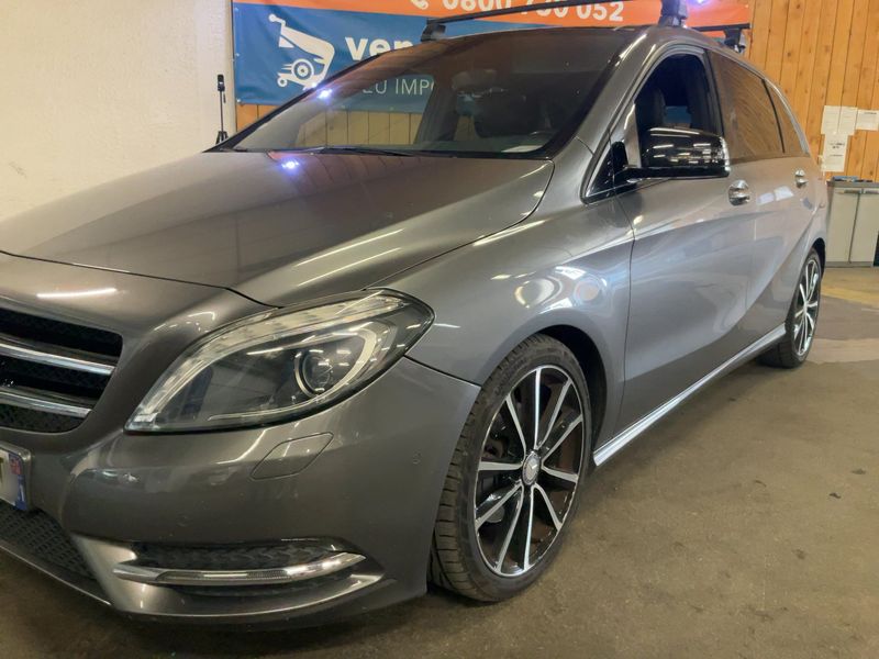 Mercedes-Benz B-Klasse B 180 CDI — zdjęcie 2