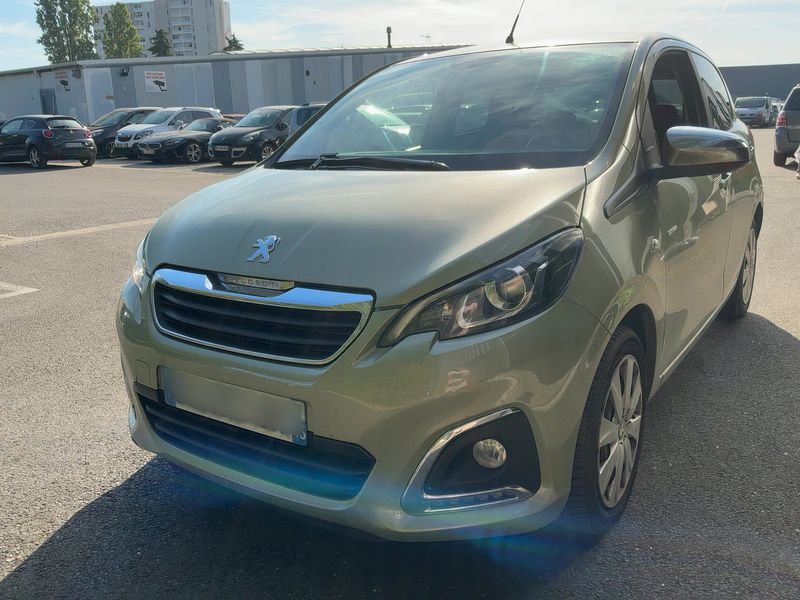 Peugeot 108 1.0 VTi Style